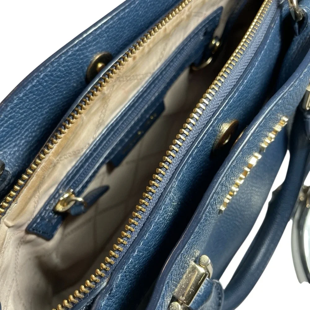 Michael Kors classic navy